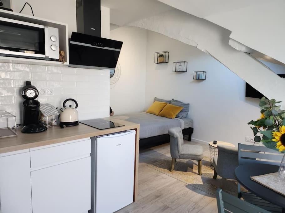 Apartment Le Yellow Korner - Lit Neuf